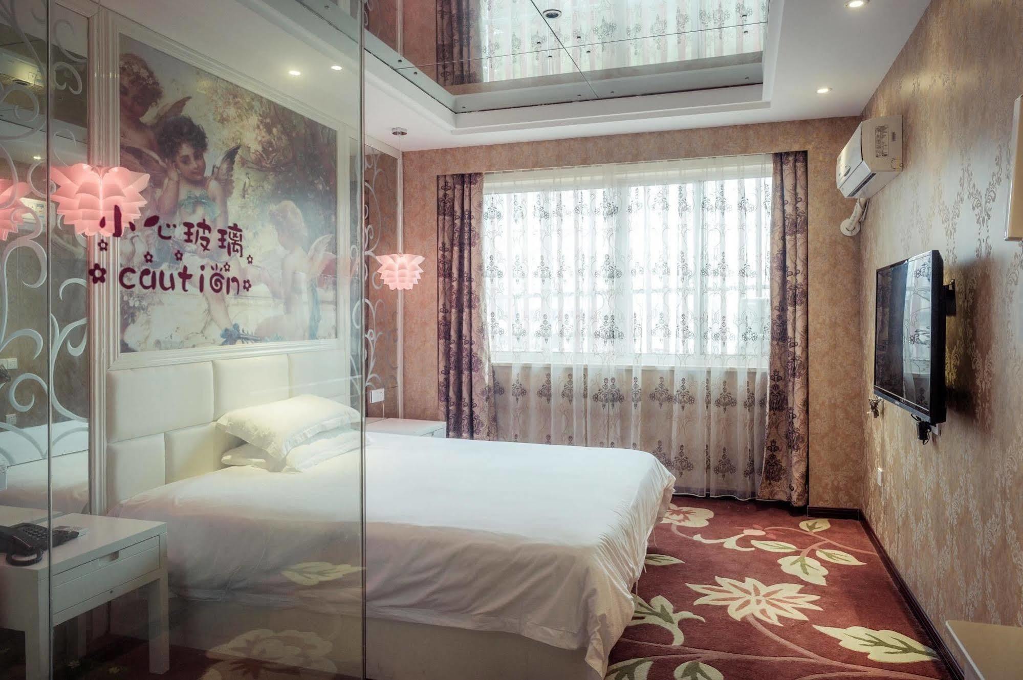 Milan Fashion Hotel Deqing Экстерьер фото